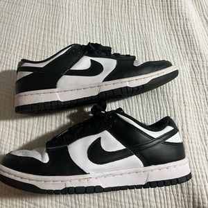 Women’s Panda Dunk Low 9.5